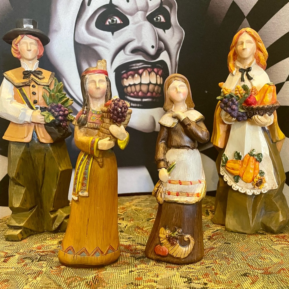 Harvest Pilgrims Thanksgiving Pacific Rim Cubist Figures 16"